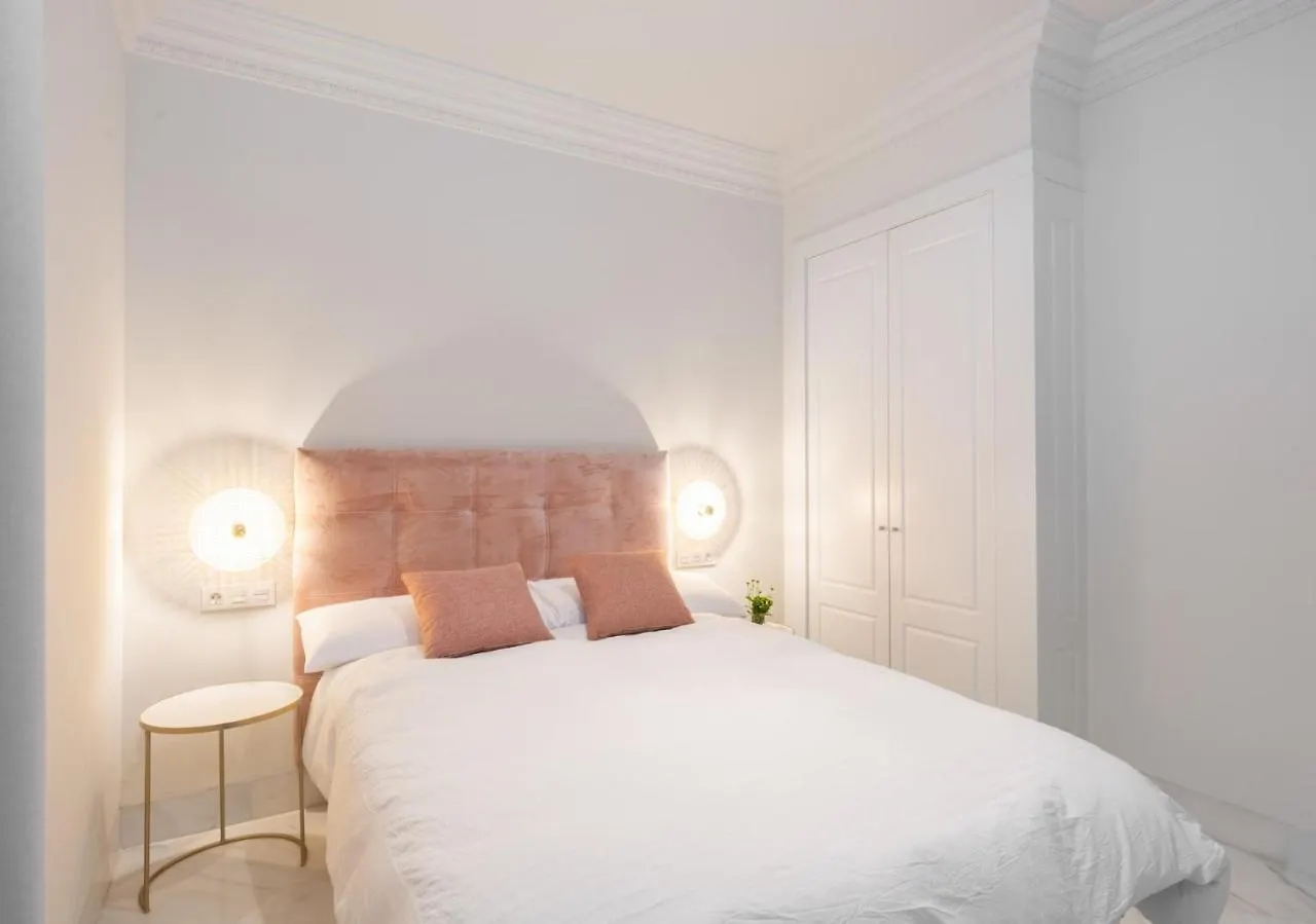 Apartamento Pinar Vip Class Malaga C/Granada